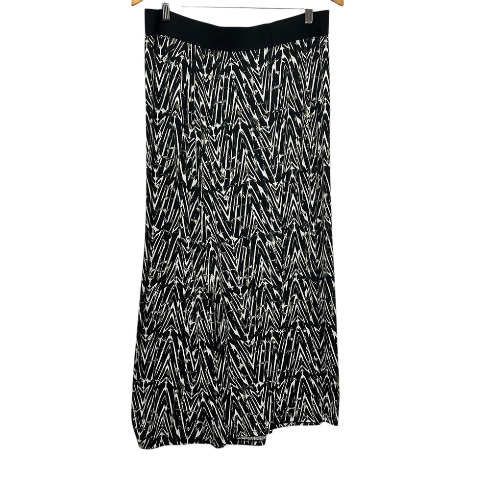 Alfani Women Maxi Skirt L Black White Abstract Chevron Print Jersey Artsy Modern